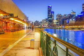 oz experience bus pass melbourne cairns australia
